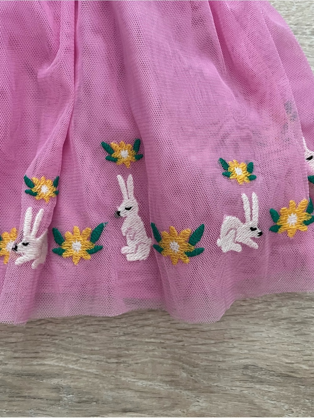 Hanna Andersson Baby Tulle Embroidered Skater Dress Pink Bunnies Flowers - 3-6m - Picture 2 of 7